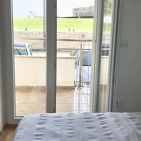 Apartman Domingo Crveni Vrh *